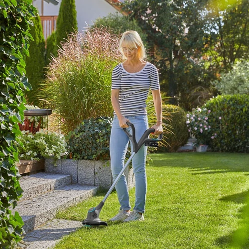 FŰSZEGÉLYNYÍRÓ GARDENA AKKUS 23/18V P4A 14702-20 kép 2