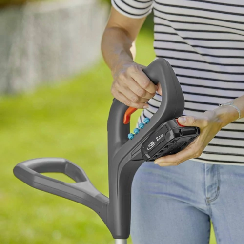 FŰSZEGÉLYNYÍRÓ GARDENA AKKUS 23/18V P4A 14702-20 kép 4
