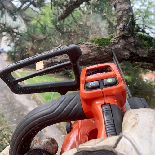 Láncfűrész Akkus Husqvarna T540i XP Akku És Töltő Nélkül #