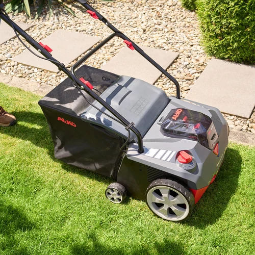 Gyepszellőztető Akkus Al-Ko Comfort 38.6Li Combi késes solo kép 6