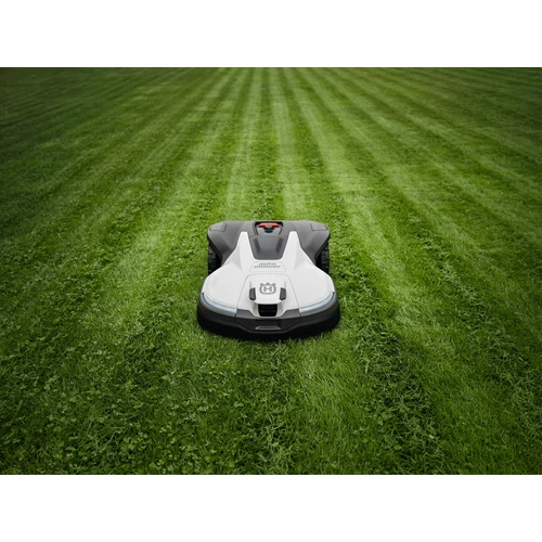 Robotfűnyíró Husqvarna Automower 430V NERA kép 2