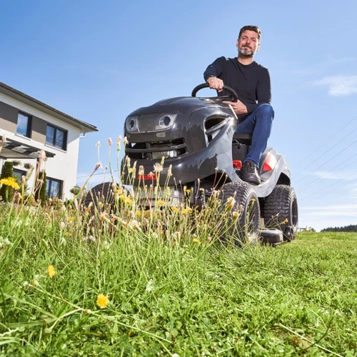 Fűnyírótraktor kidobós AL-KO T18-103.4 HD-A V2 Comfor t123088 kép 4