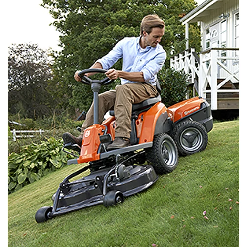 Fűnyírótraktor Husqvarna Rider R214TC HQ.mot.v2 586cc 94cmß