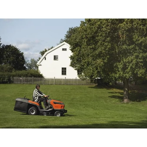 Fűnyírótraktor Gyűjtős Husqvarna TC220T kép 5