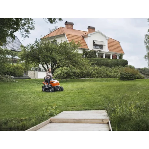 Fűnyírótraktor Kidobós Husqvarna TS112 HQ 413cm3 95cm kép 4