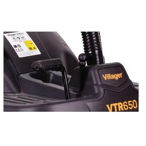 Fűnyírótraktor Villager VTR 650 fűgyűjtős 196cm3 Loncin 61cm
